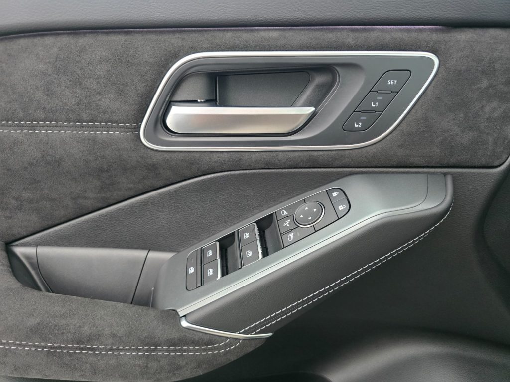 NISSAN Qashqai MHEV 158 CV Xtronic N-Design - 22