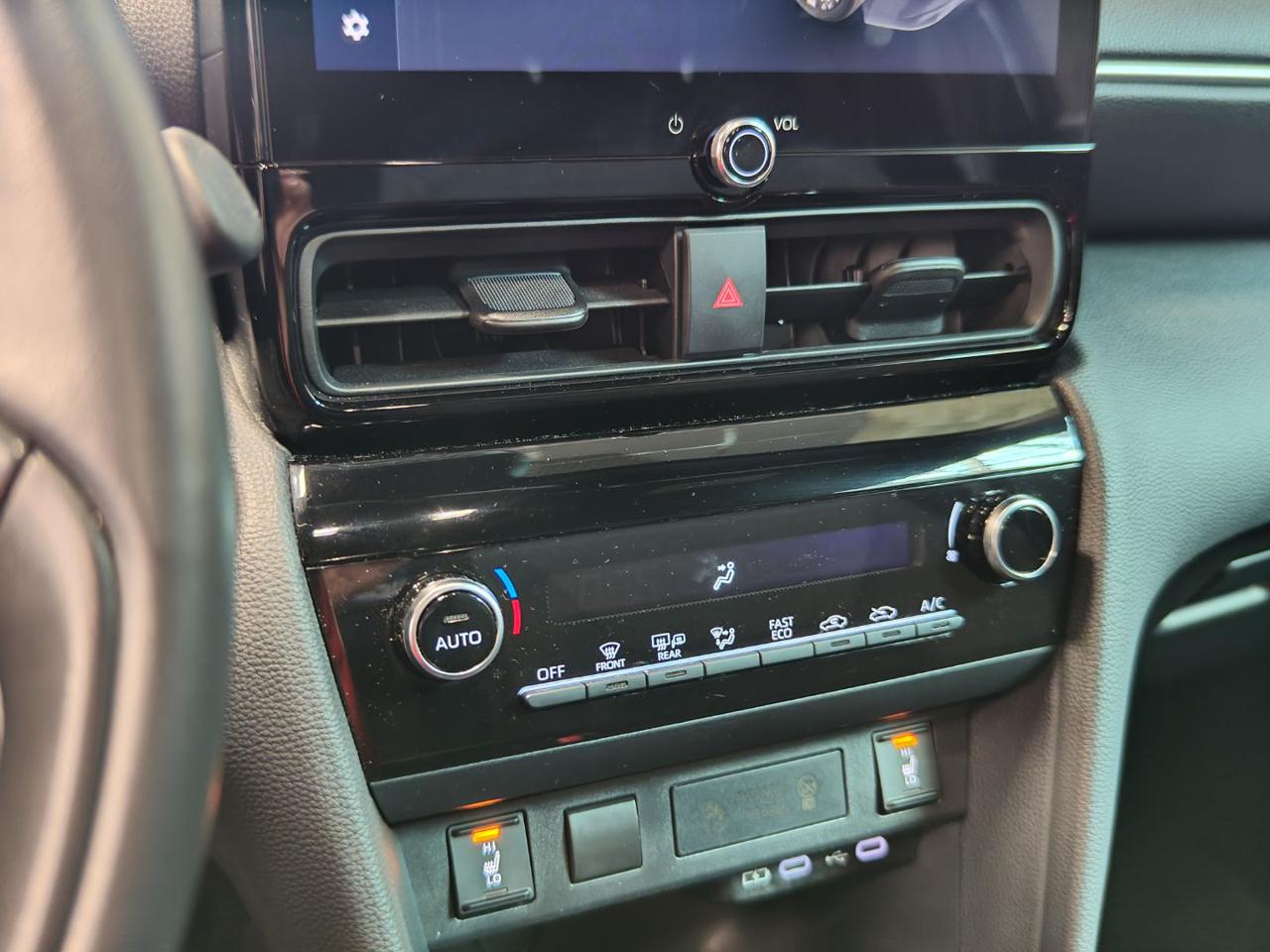 TOYOTA Yaris Cross 1.5 Hybrid 5p. E-CVT Trend - 13