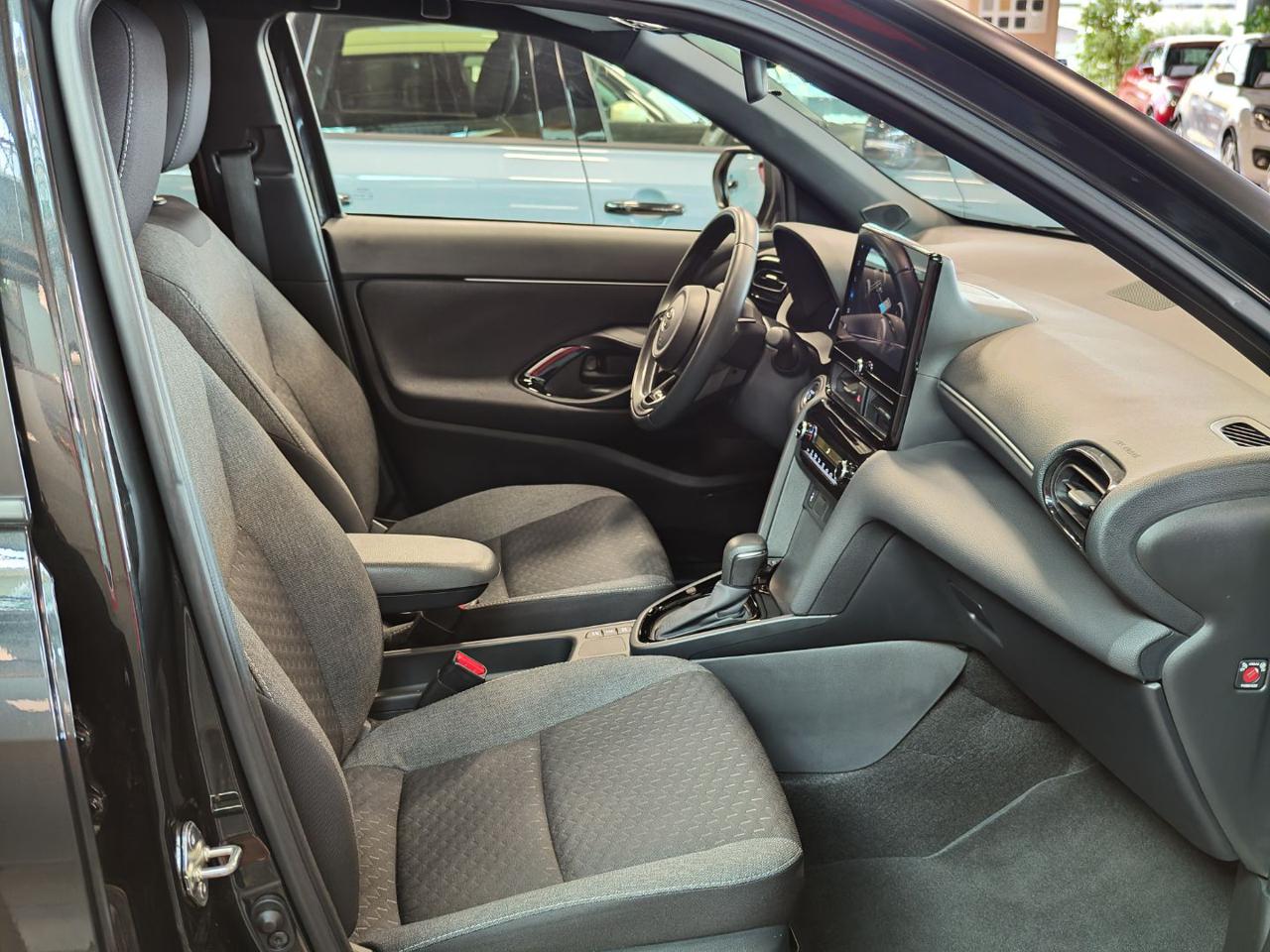 TOYOTA Yaris Cross 1.5 Hybrid 5p. E-CVT Trend - 10