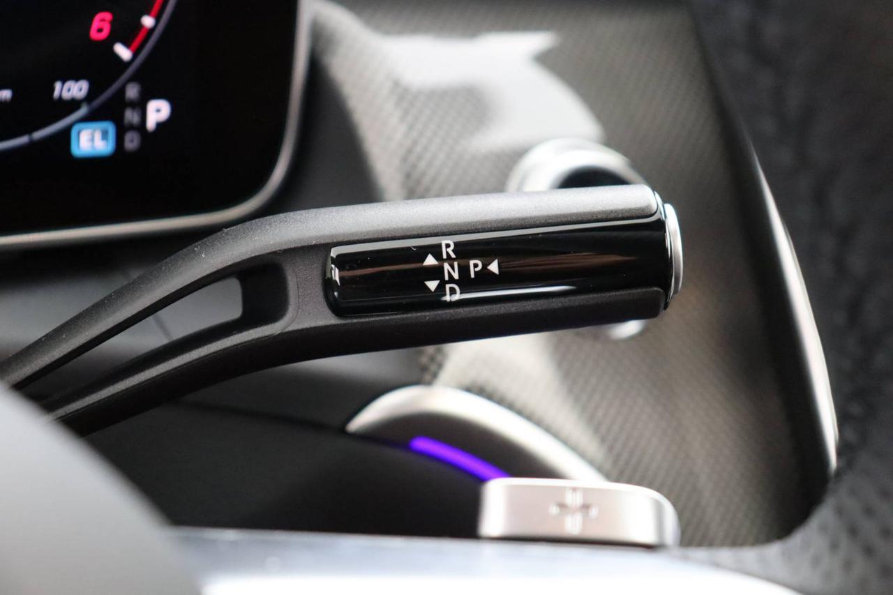 MERCEDES-BENZ GLC 300 de hybrid EQ 4Matic Coupé AMG Line Premium Plus - 12