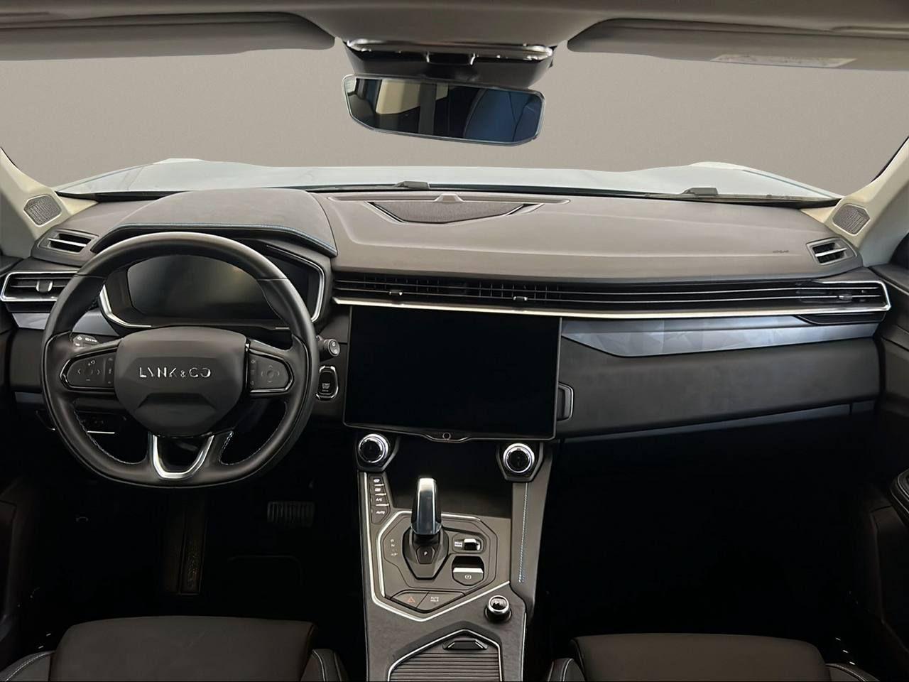 LYNK & CO 01 PHEV - 16