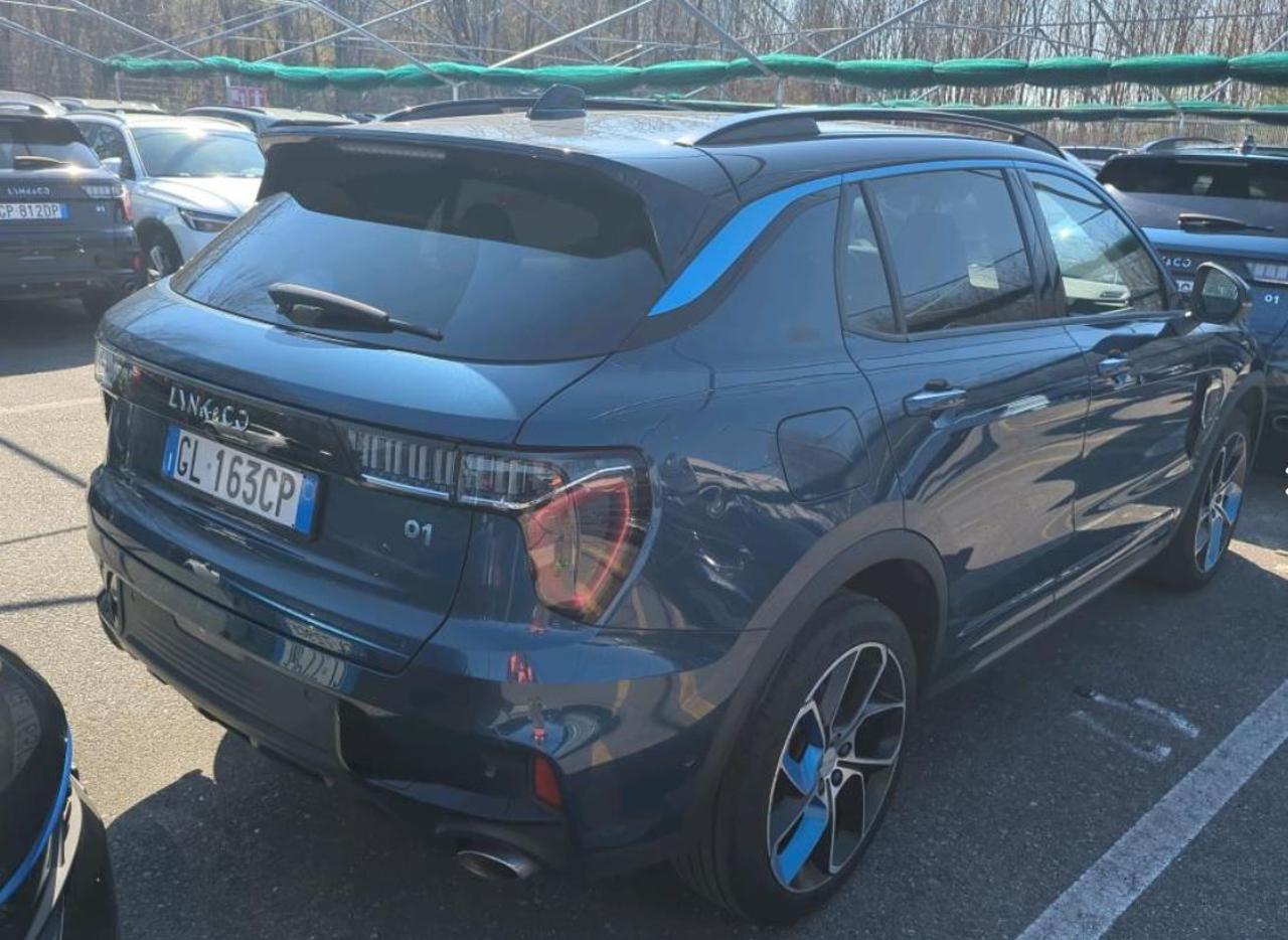 LYNK & CO 01 PHEV - 4