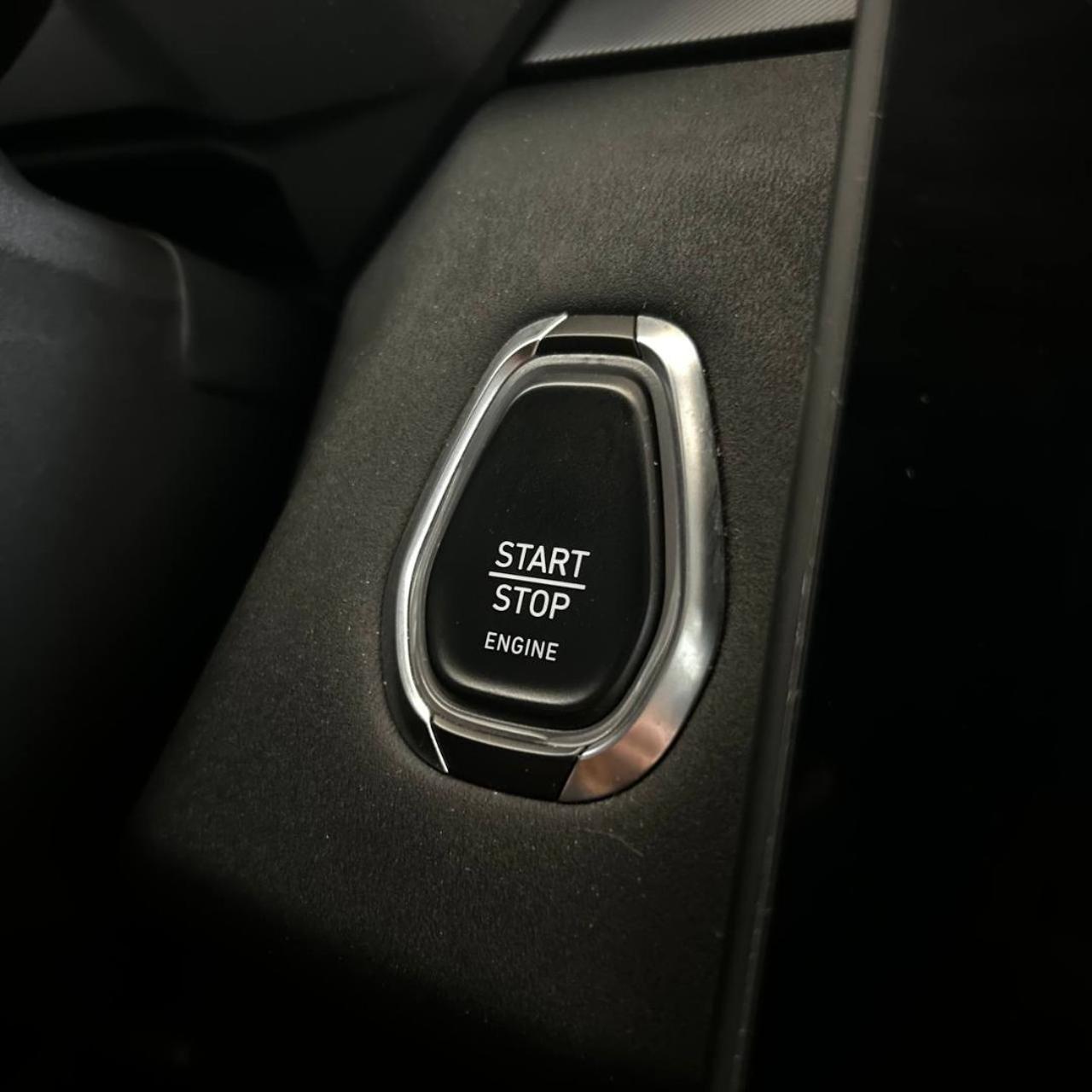 LYNK & CO 01 PHEV - 34