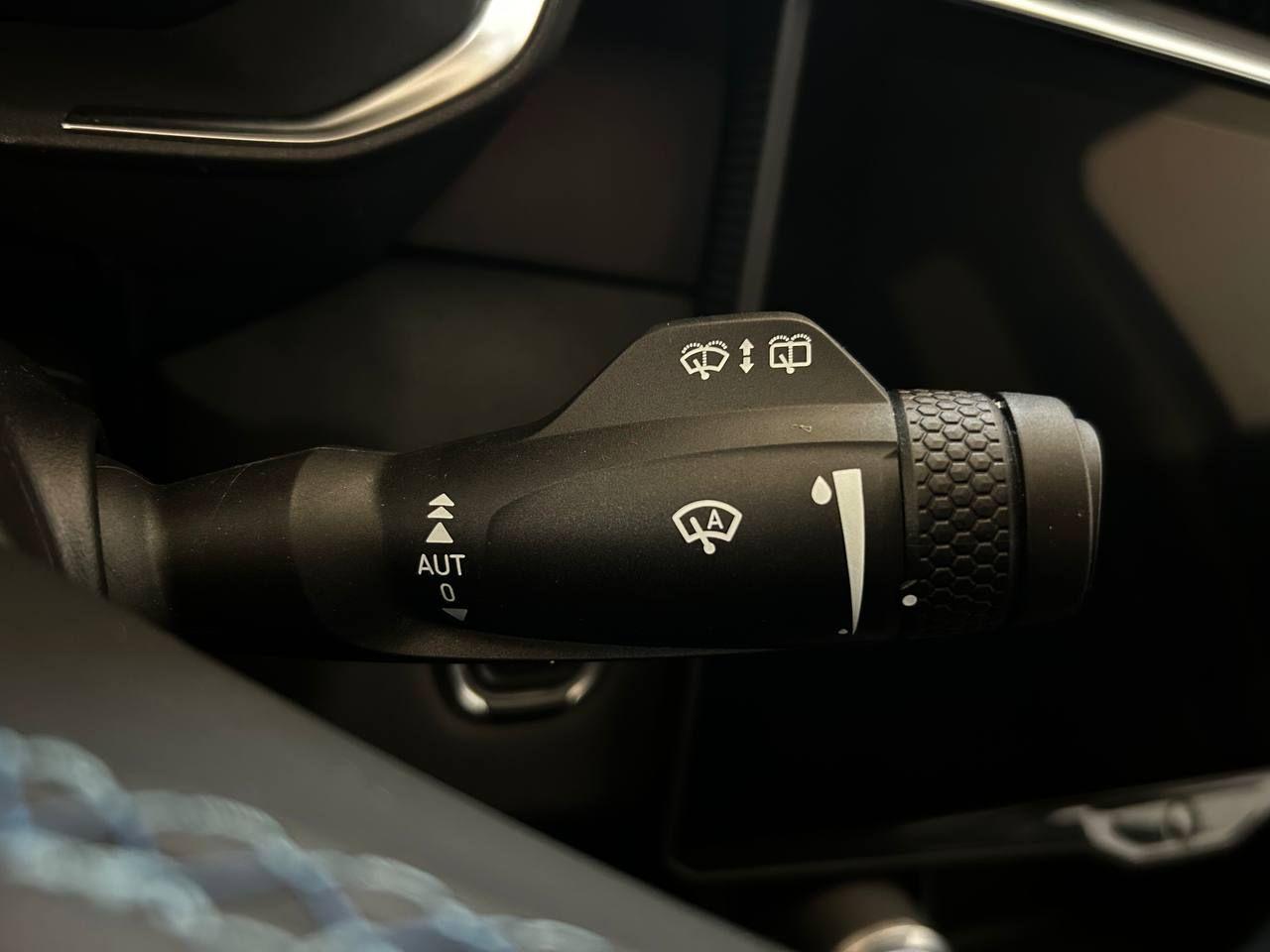 LYNK & CO 01 PHEV - 18