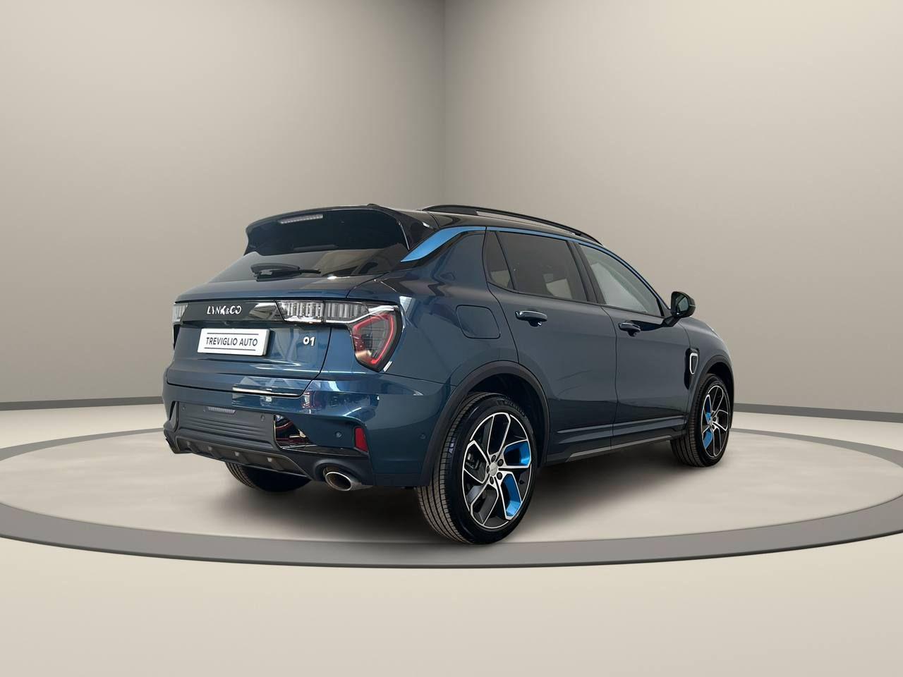 LYNK & CO 01 PHEV - 5