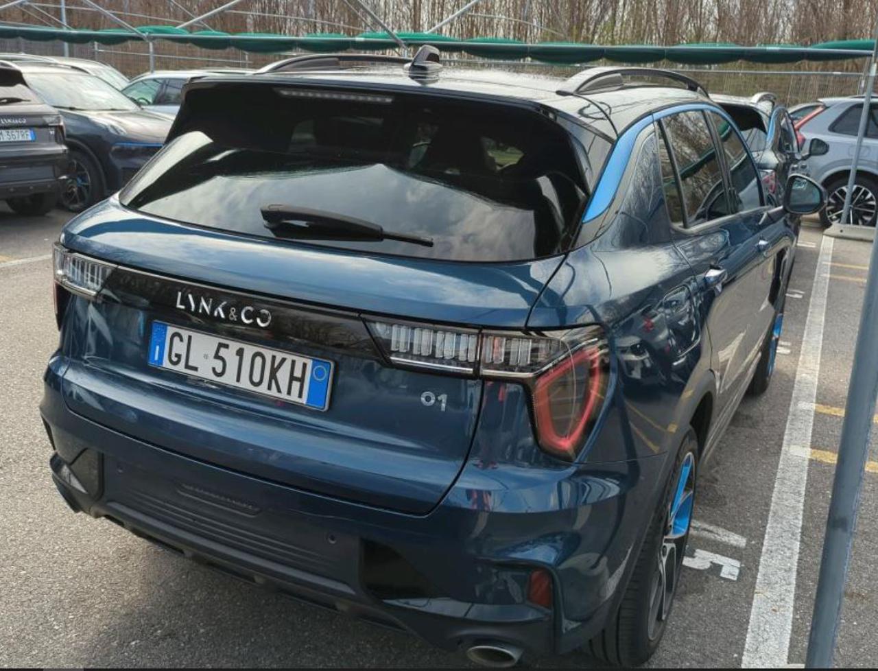 LYNK & CO 01 PHEV - 4