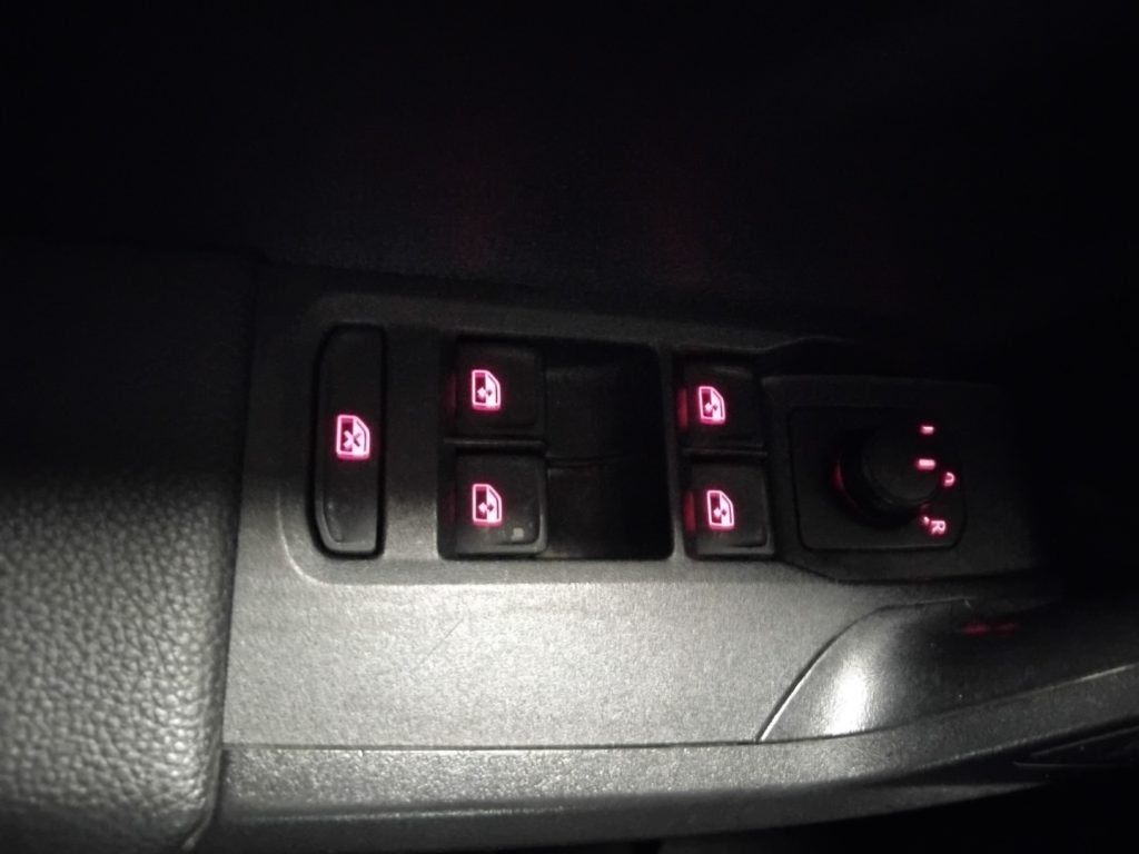 SEAT Arona 1.0 EcoTSI Reference 16 FULL LINK - 21