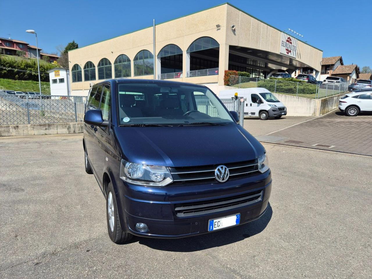 VOLKSWAGEN Multivan T5 2.0 TDI 140CV Comfortline - 4