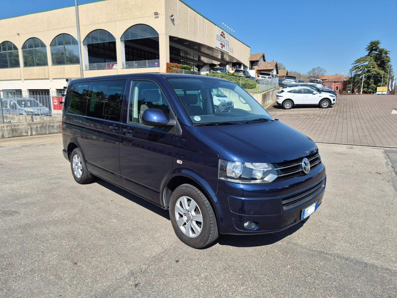 VOLKSWAGEN Multivan T5 2.0 TDI 140CV Comfortline - 5