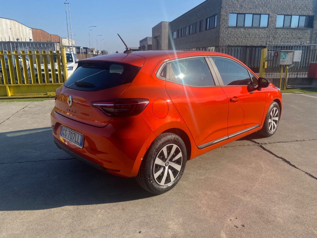 RENAULT Clio SCe 65 CV 5P Equilibre AZIENDALE OK NEOPATENTATI - 3