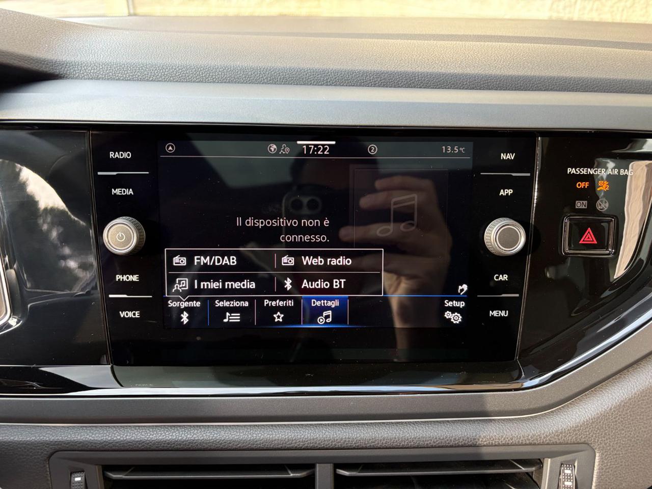 VOLKSWAGEN Taigo 1.0 TSI 115 CV R-Line TETTO APR/PAN - 27