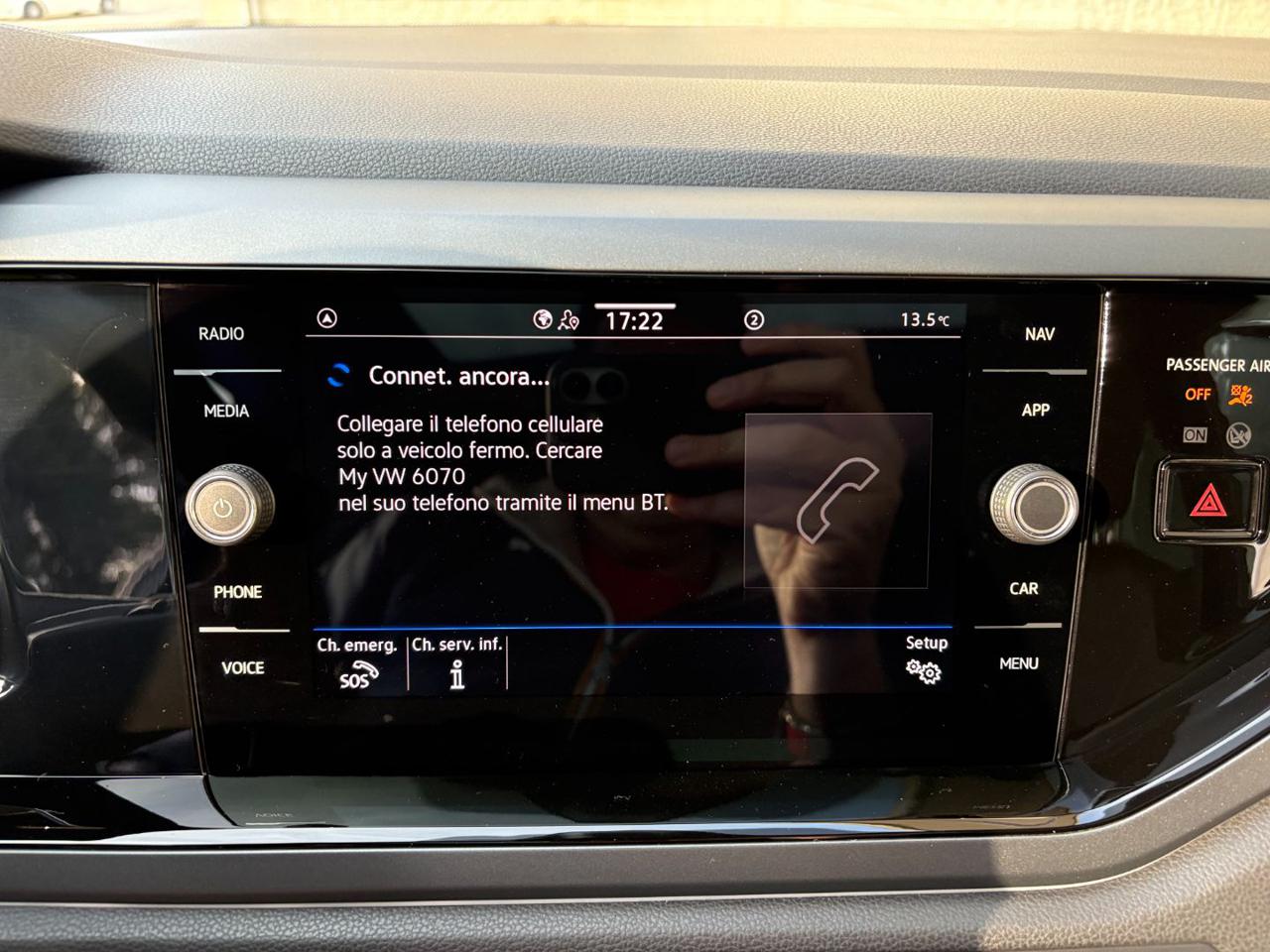 VOLKSWAGEN Taigo 1.0 TSI 115 CV R-Line TETTO APR/PAN - 28