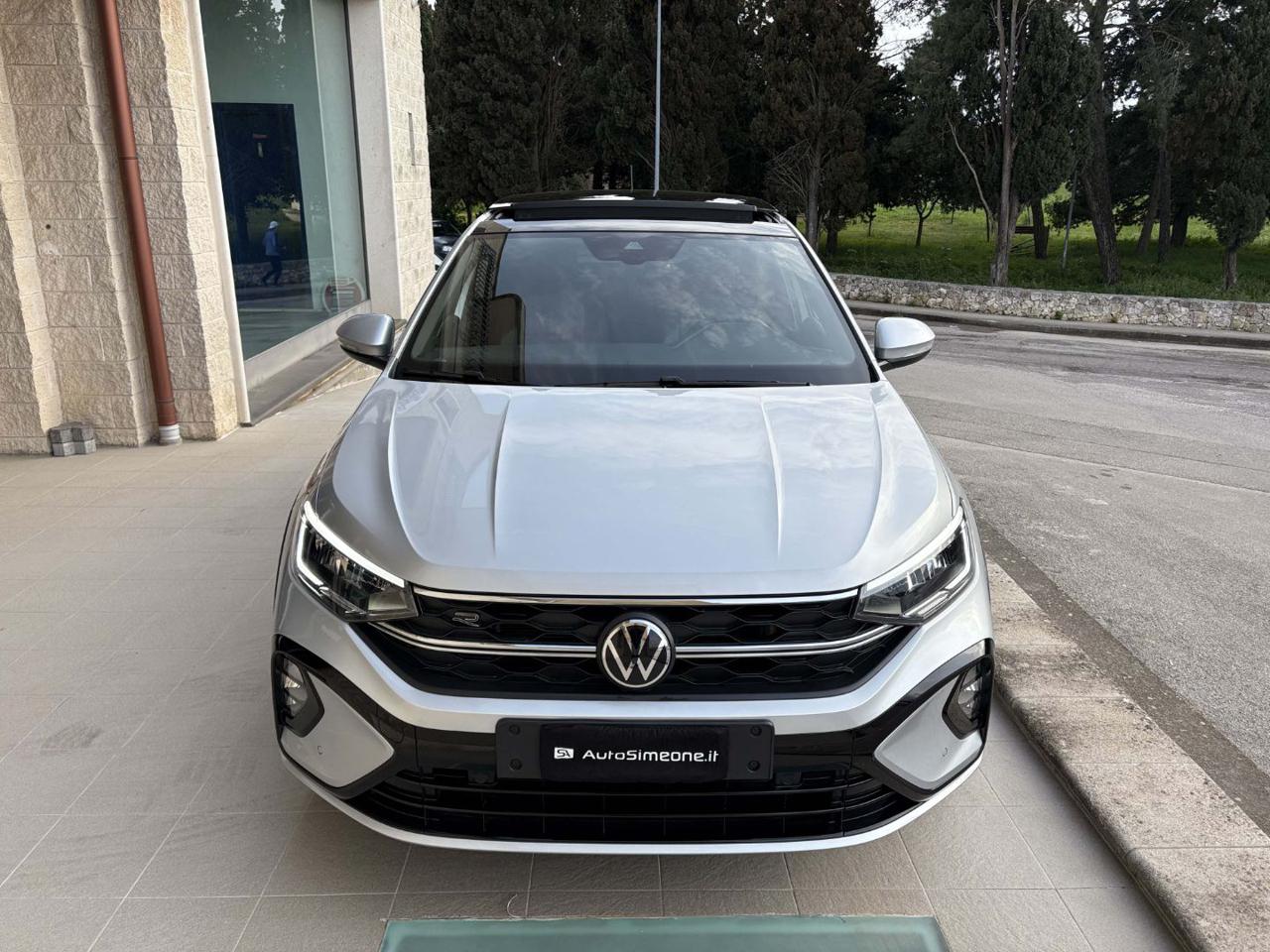 VOLKSWAGEN Taigo 1.0 TSI 115 CV R-Line TETTO APR/PAN - 2