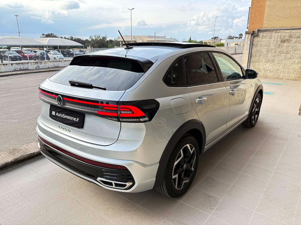 VOLKSWAGEN Taigo 1.0 TSI 115 CV R-Line TETTO APR/PAN - 5