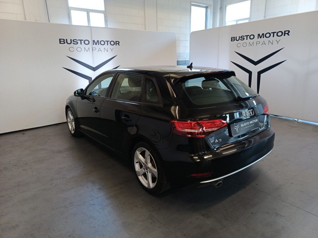 AUDI A3 A3 1.6 tdi Sport 110cv - 6