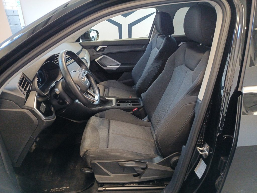 AUDI Q3 Sportback 35 TFSI S tronic S Line Edition - 8