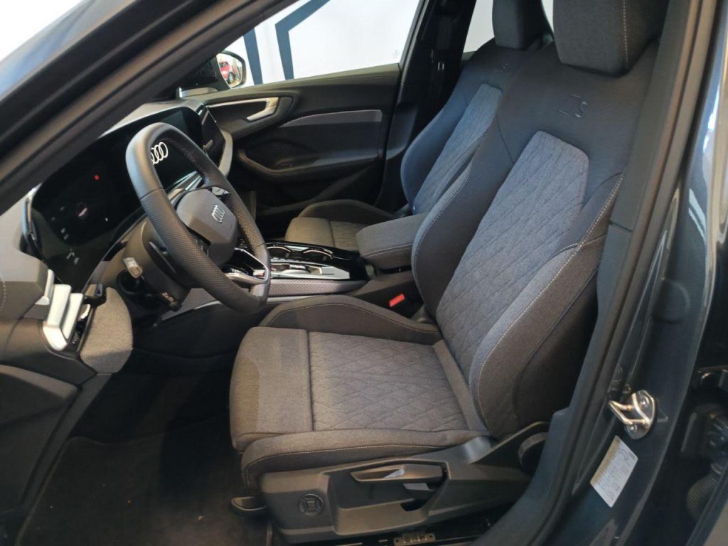 AUDI A5 Avant TDI 150 kW mHEV+ S tronic S Line edition - 8