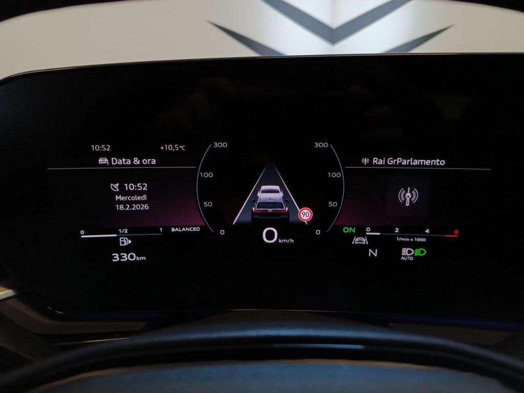 AUDI A5 Avant TDI 150 kW mHEV+ S tronic S Line edition - 12