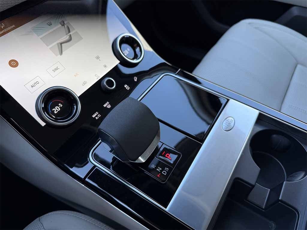 LAND ROVER Range Rover Velar 2.0 4wd TELECAMERA 360 CERCHI 20 IVA ESPOSTA - 17