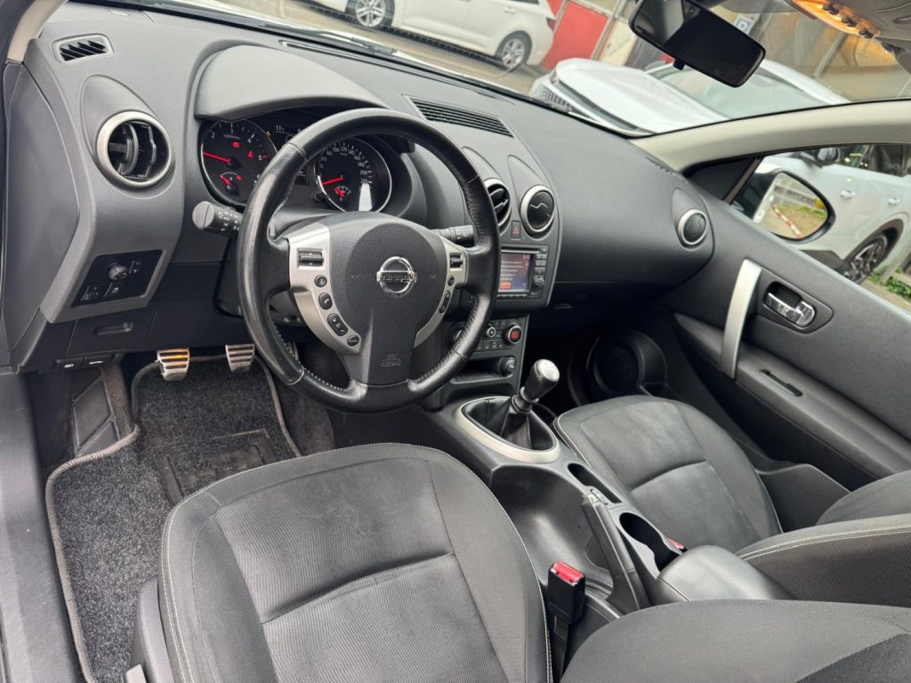 NISSAN Qashqai 1.5 dCi DPF N-TEC - 19