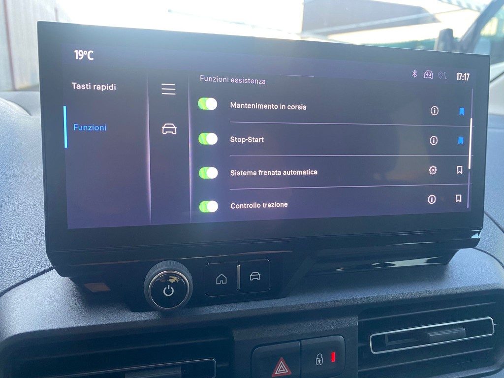 TOYOTA Proace City Verso 1.5D 100 CV S&S L1 Executive **KM0** - 15