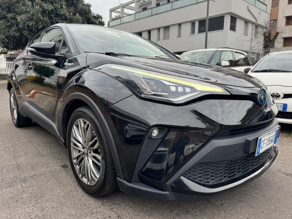 TOYOTA C-HR 1.8 Hybrid E-CVT Black Edition - 2