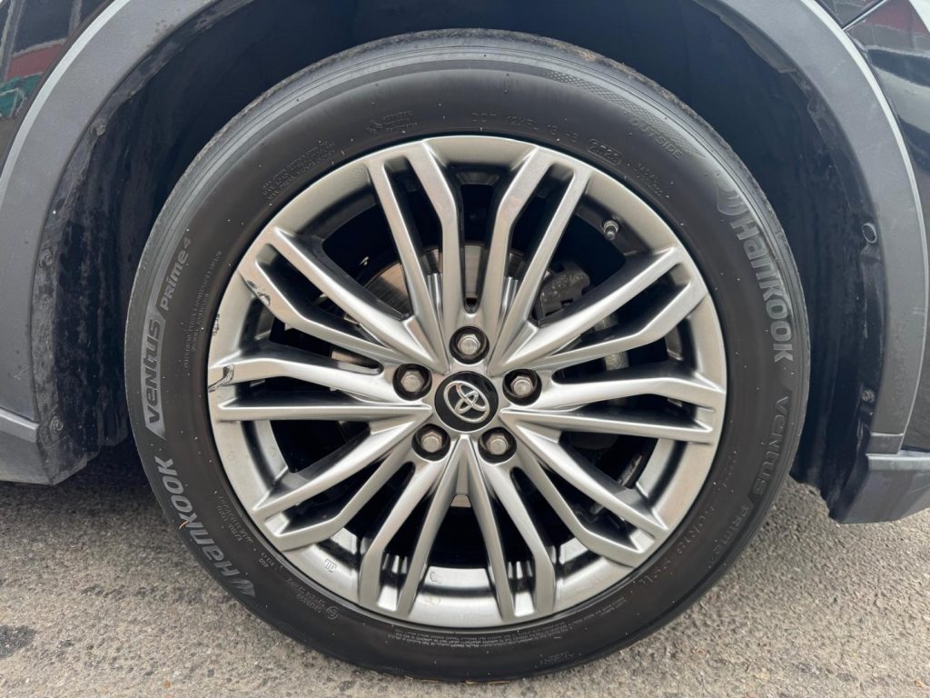 TOYOTA C-HR 1.8 Hybrid E-CVT Black Edition - 21