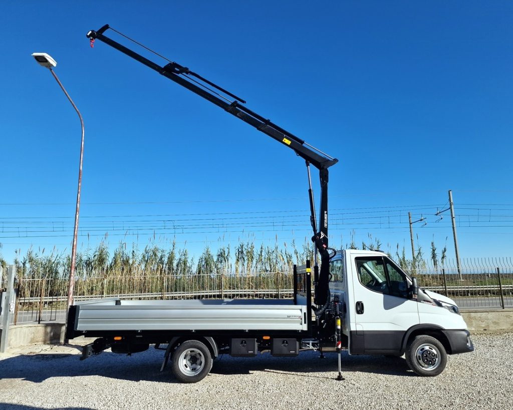 IVECO DAILY  35C18 E6 NUOVO GRU 12m + CASSONE - 19