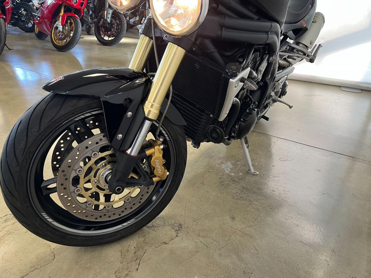 TRIUMPH Speed Triple 1050 SPEED TRIPLE 1050 - 3