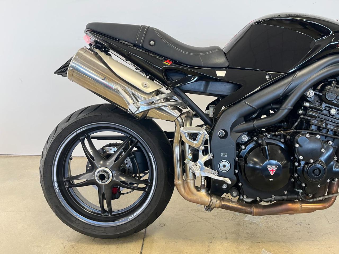 TRIUMPH Speed Triple 1050 SPEED TRIPLE 1050 - 6