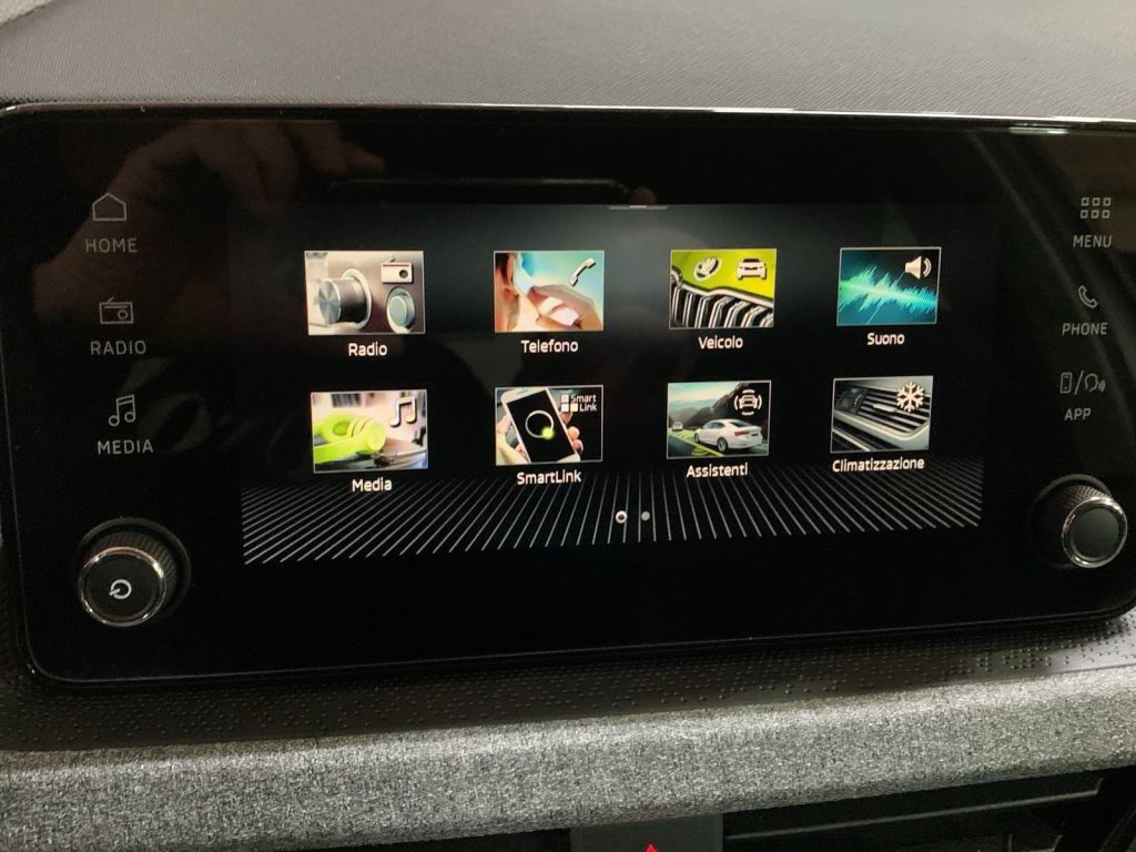 SKODA Kamiq 1.0 tsi black dots 95cv - 13