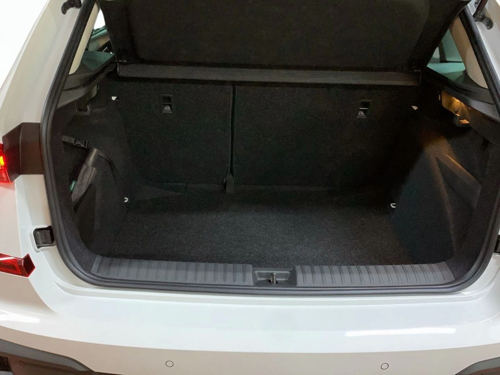 SKODA Kamiq 1.0 tsi black dots 95cv - 21