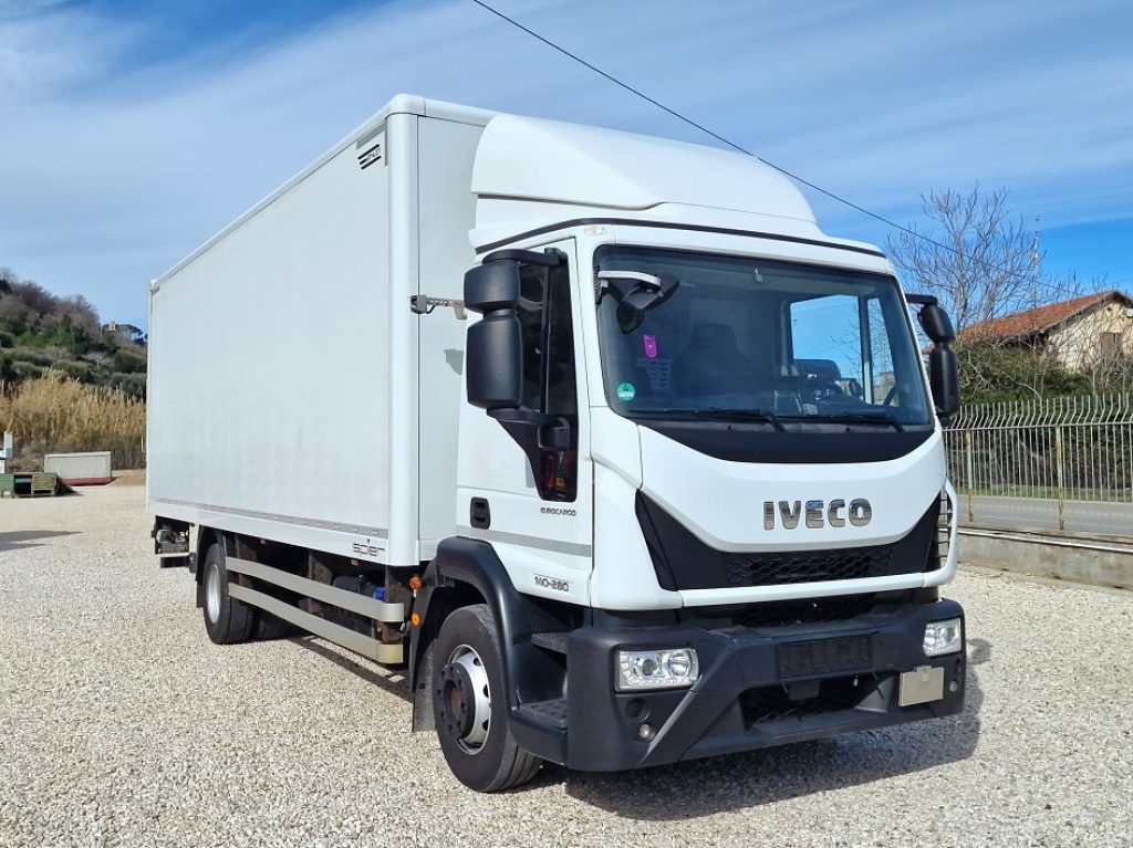 IVECO EUROCARGO 140E28 P EURO 6 FURGONE 7,30 + SPONDA - 3