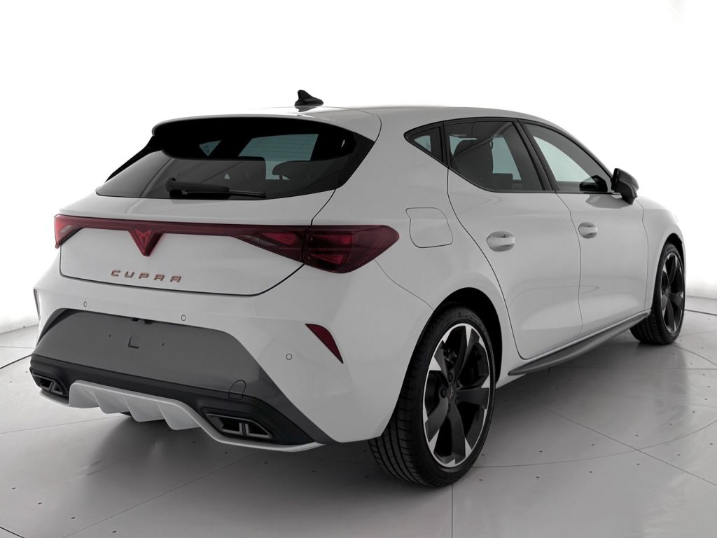 CUPRA Leon 1.5 hybrid 150cv dsg - 3