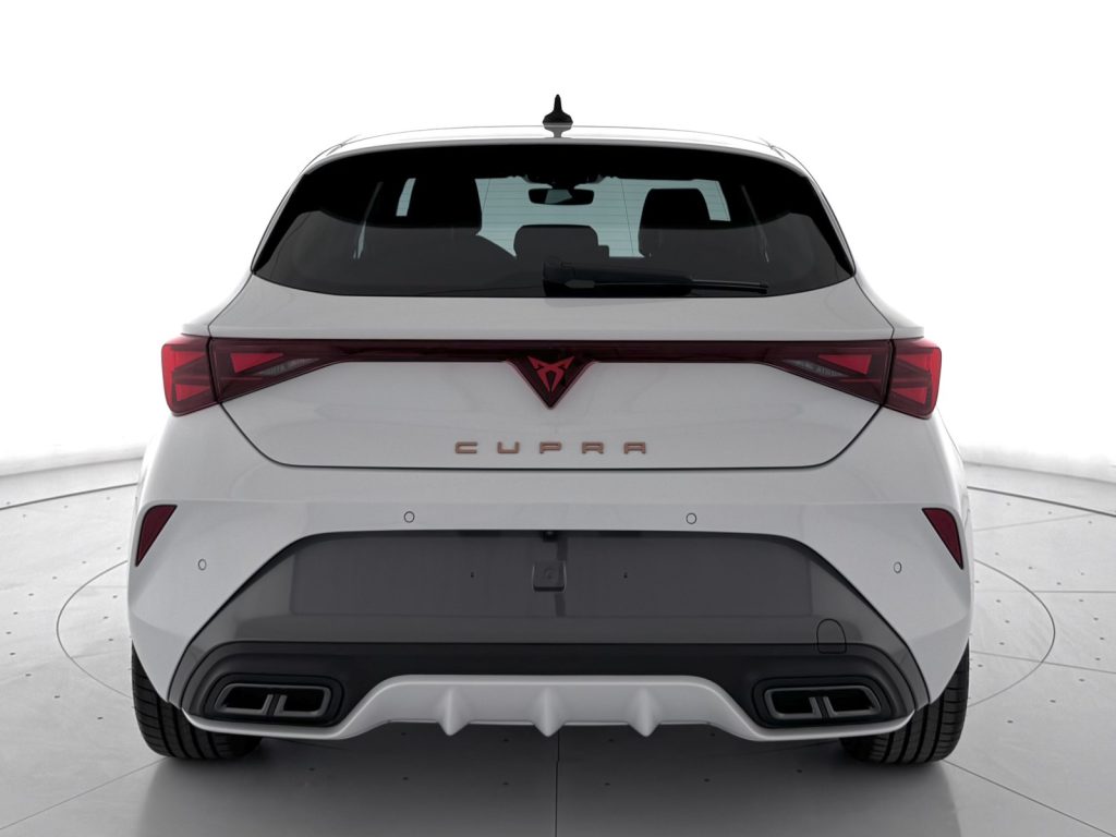 CUPRA Leon 1.5 hybrid 150cv dsg - 4