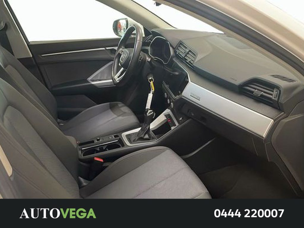 AUDI Q3 35 2.0 tdi business advanced quattro s-tronic - 6