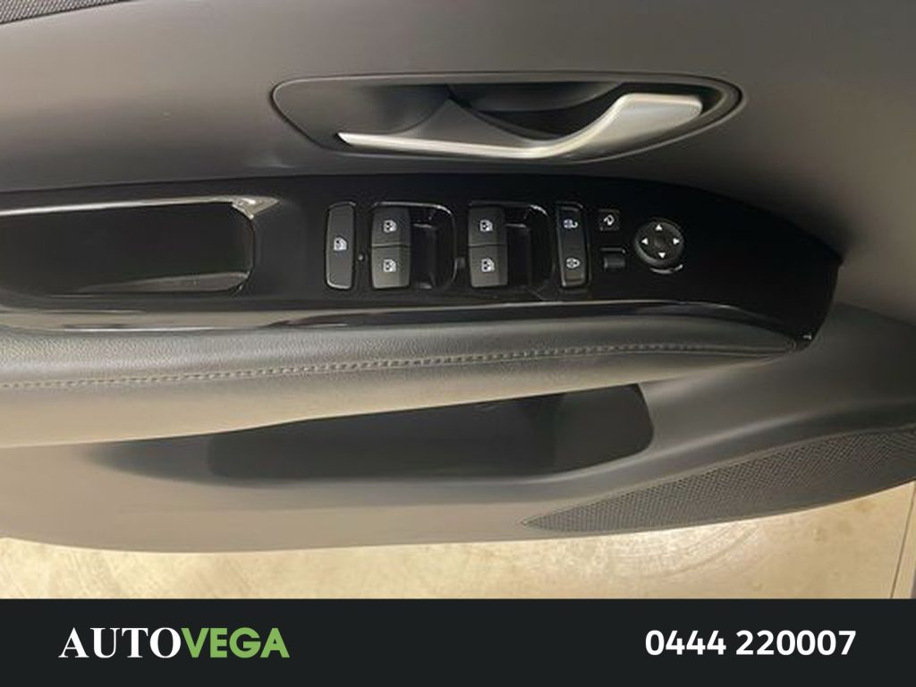 HYUNDAI Tucson 1.6 crdi exellence lounge pack 2wd - 18