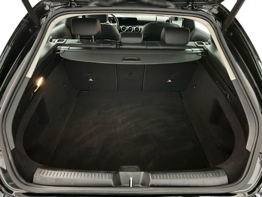 MERCEDES-BENZ CLA 180 d Automatic Shooting Brake Advanced - 13