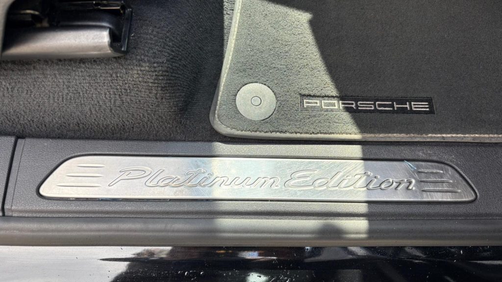 PORSCHE Cayenne 3.0 Diesel PLATINUM EDITION - 26