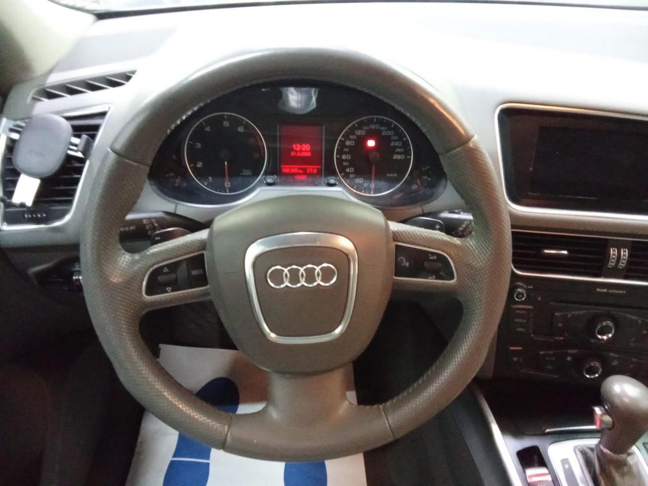 AUDI Q5 2.0 TFSI 211 CV quattro S tronic S-line - 8
