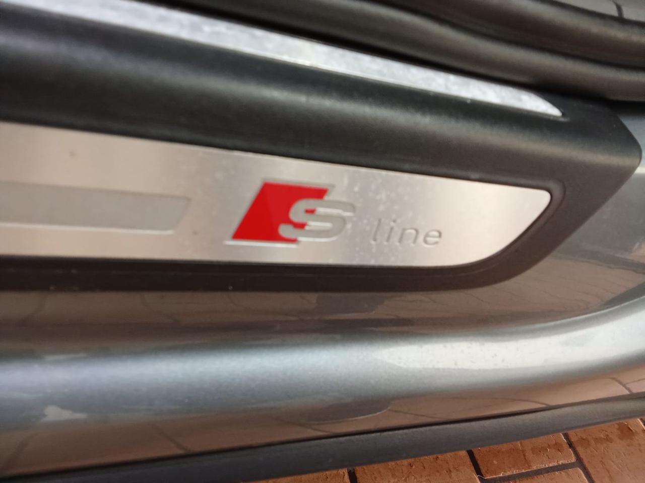 AUDI Q5 2.0 TFSI 211 CV quattro S tronic S-line - 18