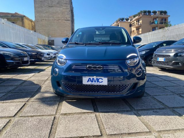 FIAT 500e Blu metallizzato