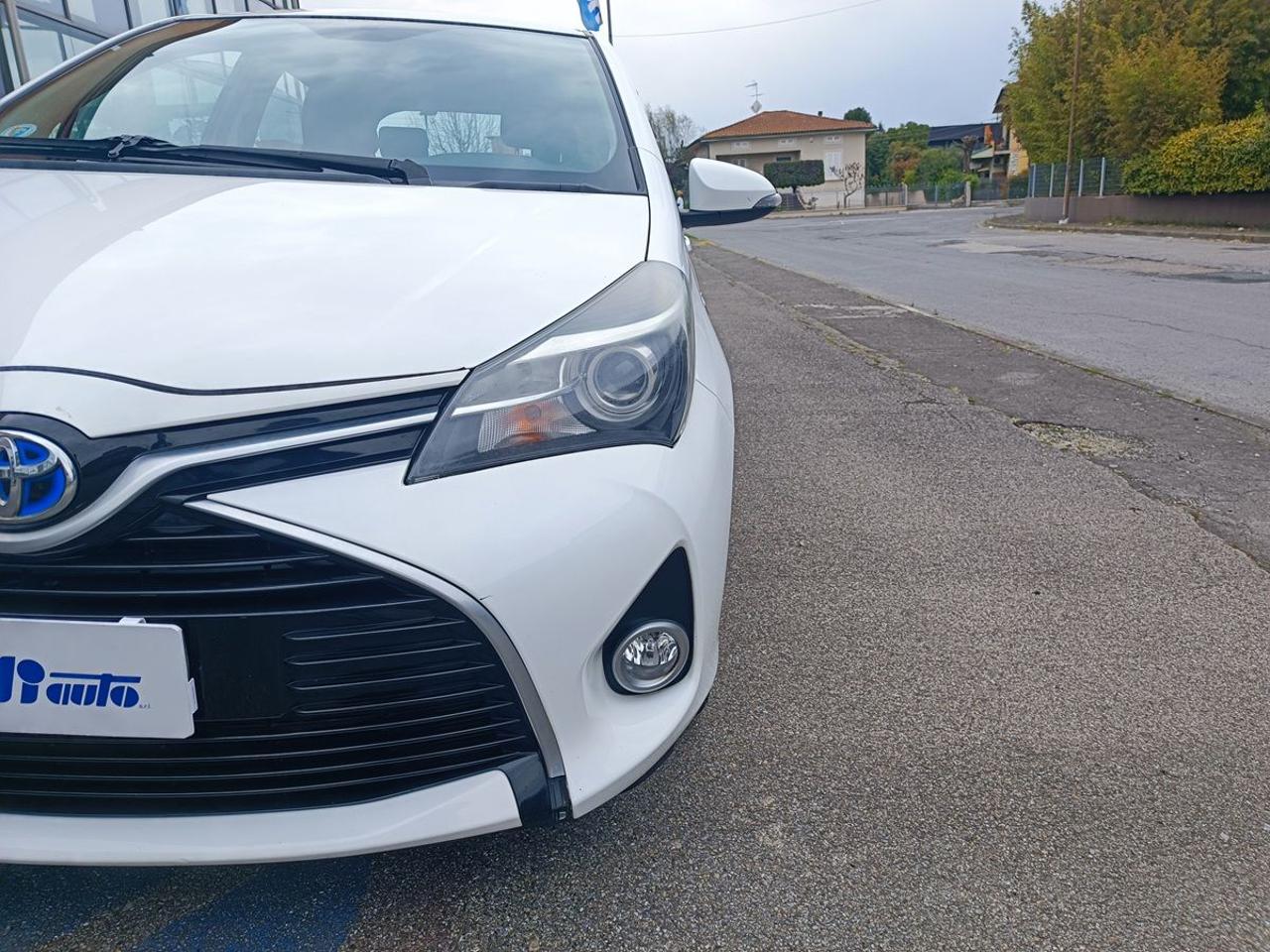 TOYOTA Yaris 1.5 Hybrid 5 porte Active - 17