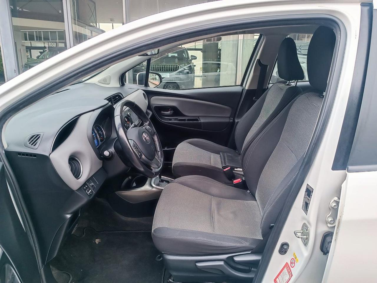 TOYOTA Yaris 1.5 Hybrid 5 porte Active - 3