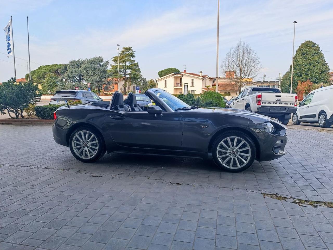 FIAT 124 Spider 1.4 MultiAir Lusso - 27
