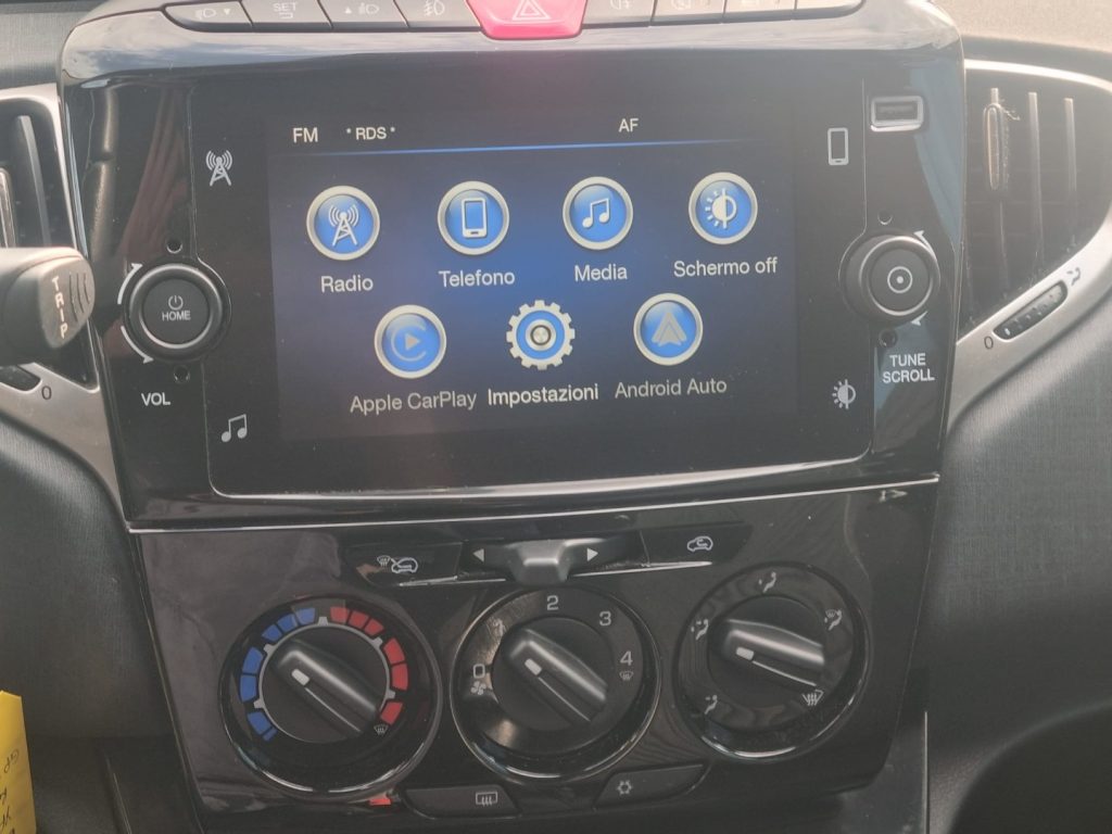 LANCIA Ypsilon 1.0 FireFly Hybrid Gold 5 posti OK NEOPATENTATI - 8