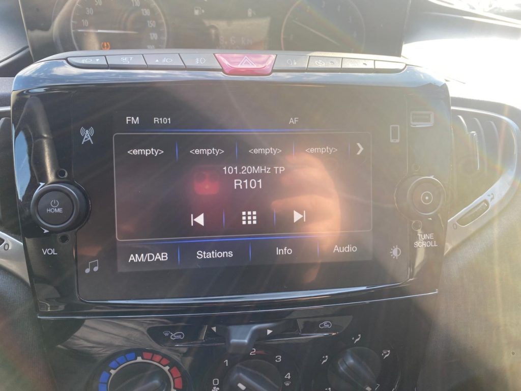 LANCIA Ypsilon 1.0 FireFly 5P Hybrid Gold 5 posti OK NEOPATENTATI - 10