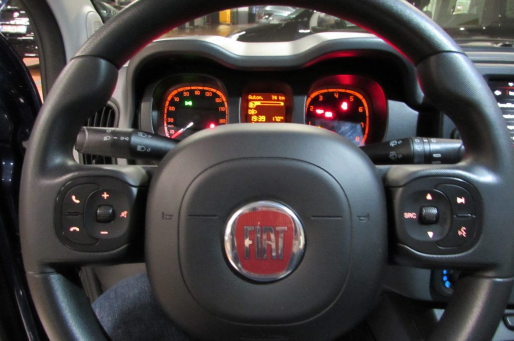 FIAT Panda 1.0 FireFly 70cv S&S Hybrid City Life AA/CP - 11