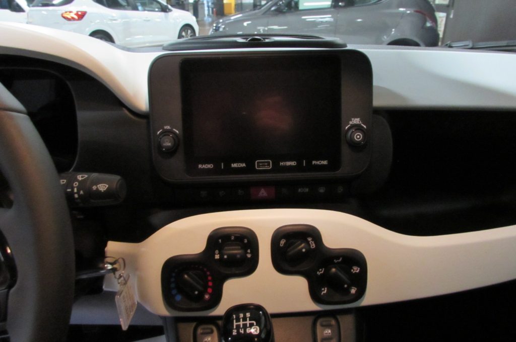 FIAT Panda Cross 1.0 FireFly 70cv S&S Hybrid CROSS - 8