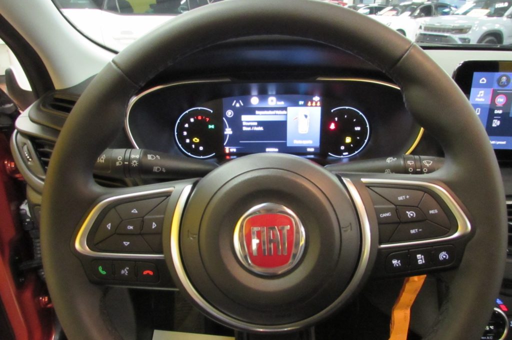 FIAT Tipo 1.5 Hybrid 130cv 5 porte Cross CAMBIO AUTOMATICO - 11